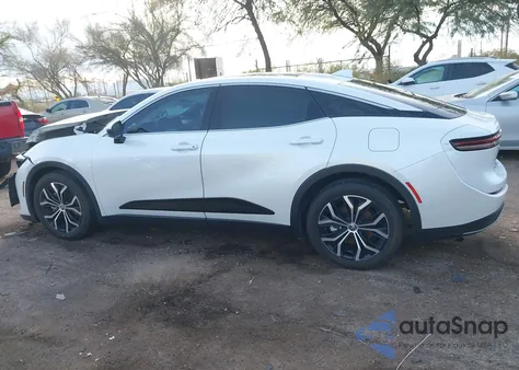 2023 Toyota Crown Limited из США, поврежденный, VIN JTDAAAAF0P3013043